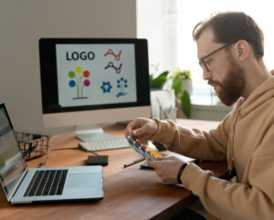iweb_coding_logo_design